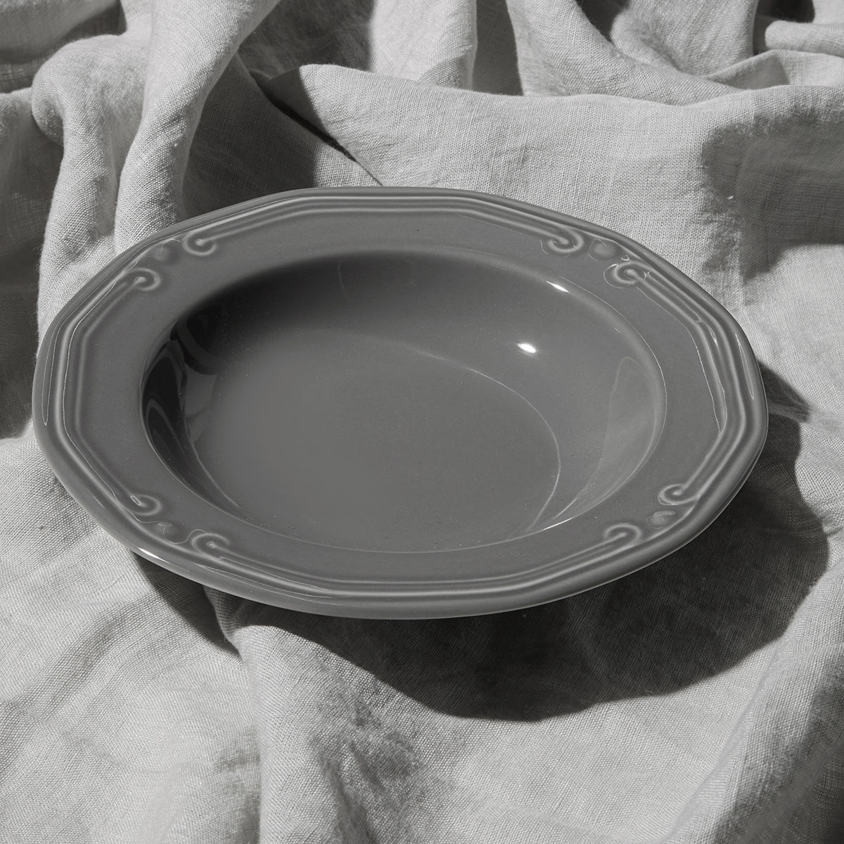 0010689_-athenee-23cm-grey